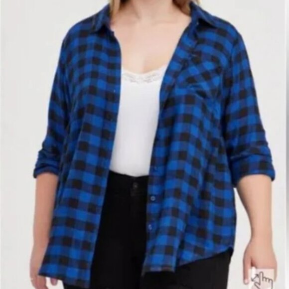 torrid Tops - Torrid Brand Women's size 2 Black & Blue Plaid Button Down Long Sleeve Shirt